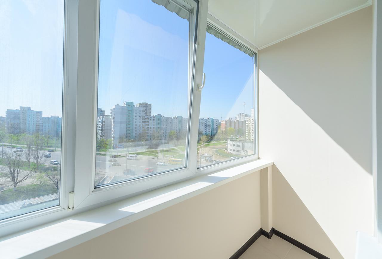 Artal Apartment On Iordanskaya 22 Киев Екстериор снимка